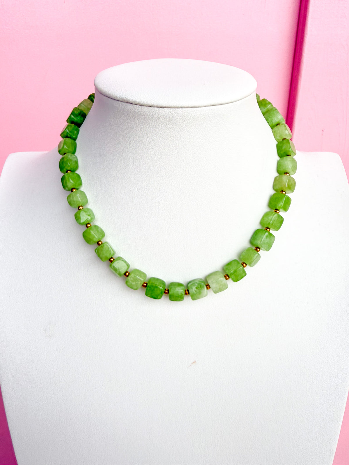LOVE LEMON LANE | Faceted Square Glass Bead Necklace - Lime