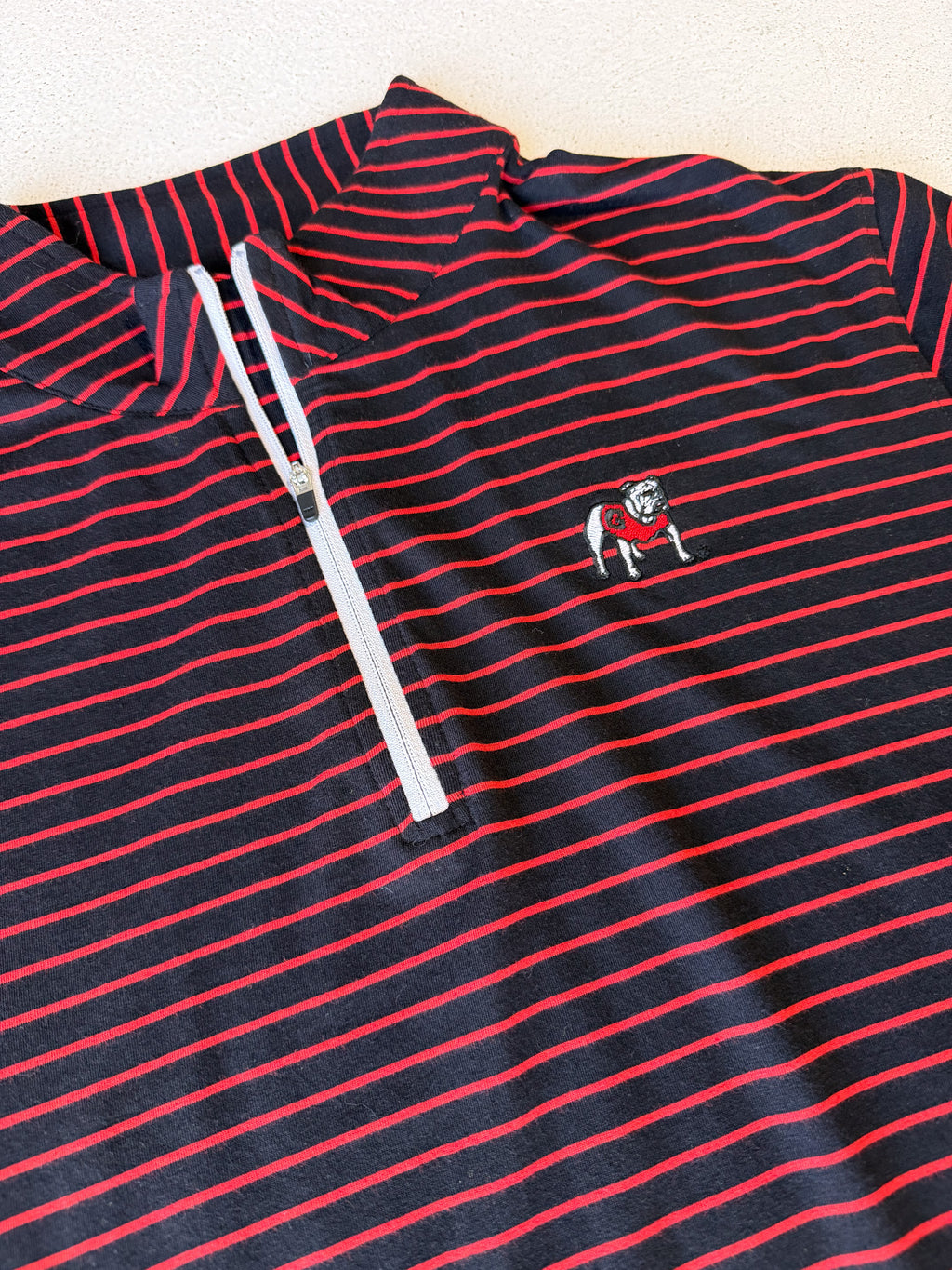 Peach State Pride | UGA® Standing Dawg 1/4 Zip Pullover