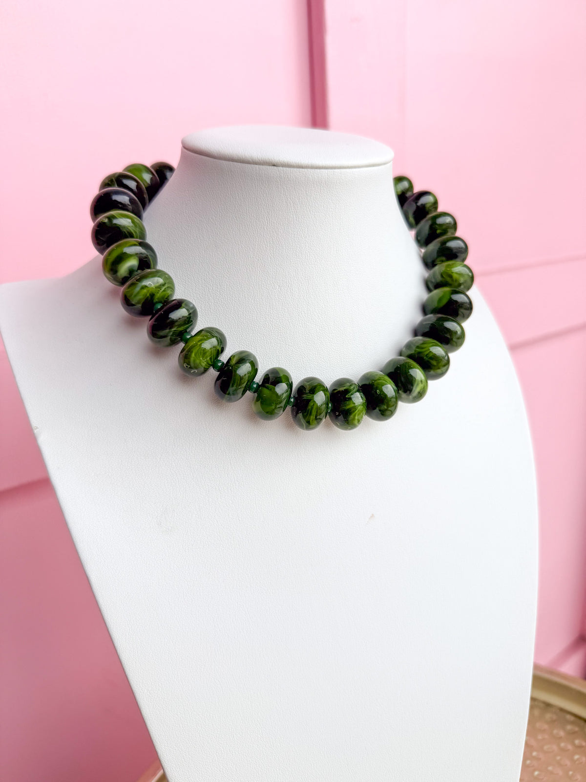 LOVE LEMON LANE | Chunky Marbled Rondelle Necklace - Olive