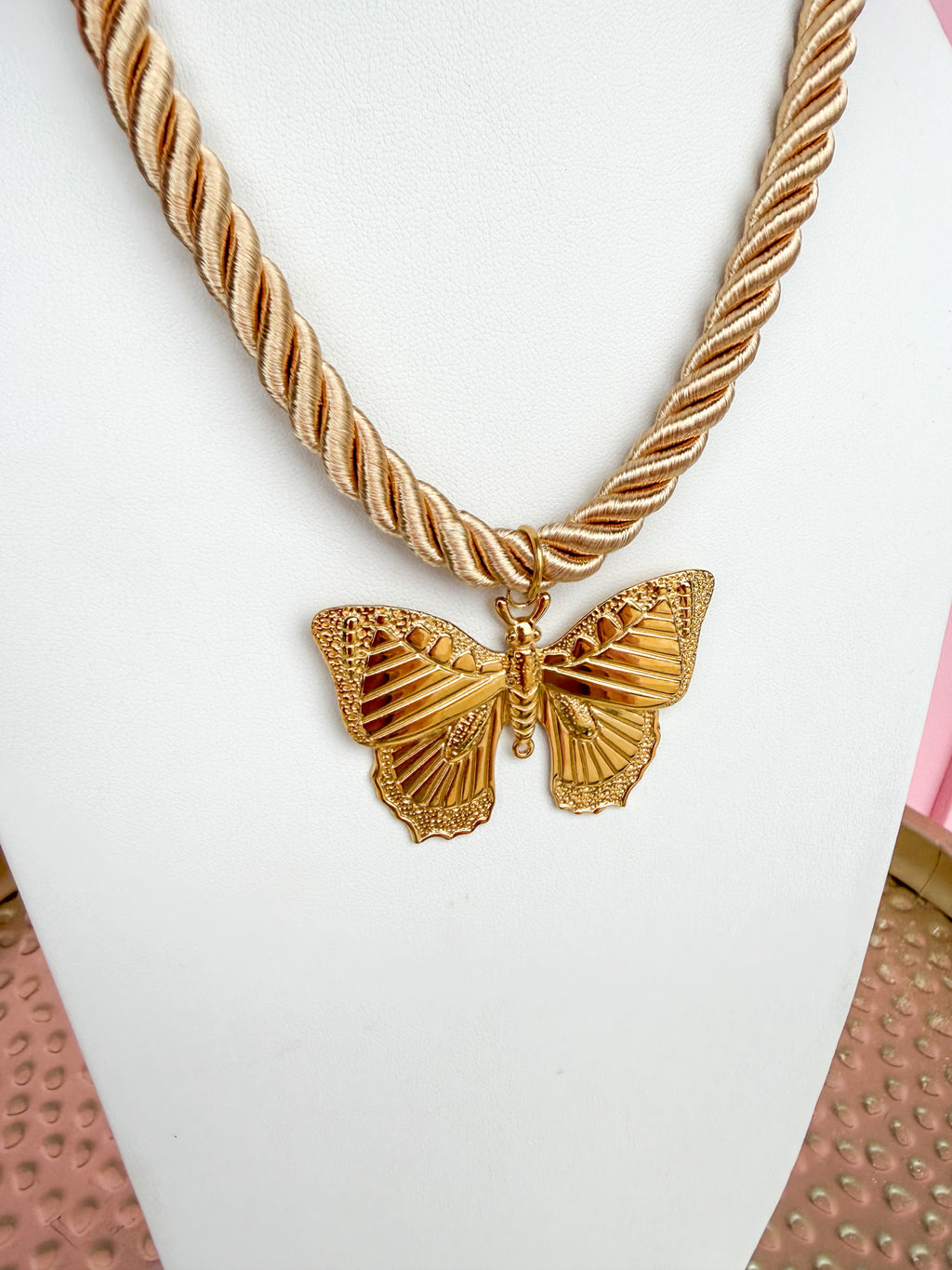 LOVE LEMON LANE | Corded Butterfly Necklace - Beige