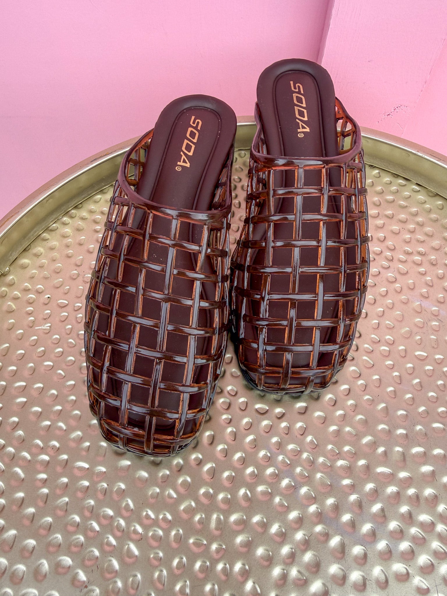 Throw & Go Jelly Mules - Brown
