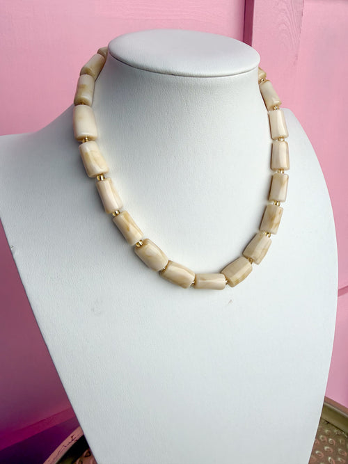 LOVE LEMON LANE | Marbled Cylinder Bead Necklace - Ivory
