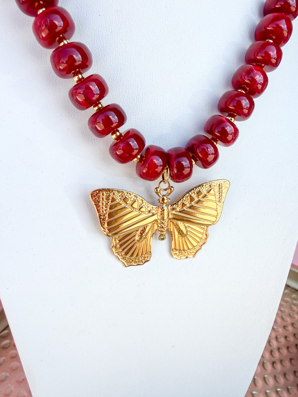 LOVE LEMON LANE | Classic Beaded Necklace - 15mm - Burgundy - Butterfly