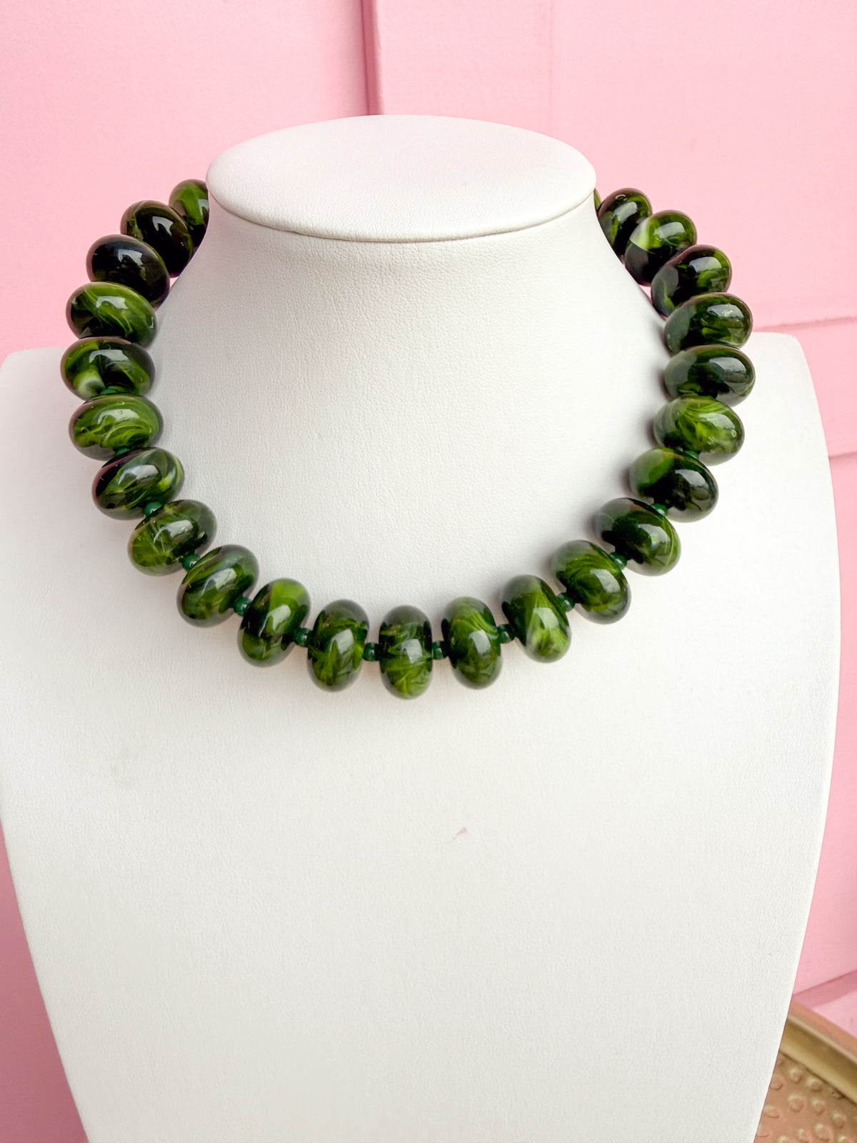 LOVE LEMON LANE | Chunky Marbled Rondelle Necklace - Olive