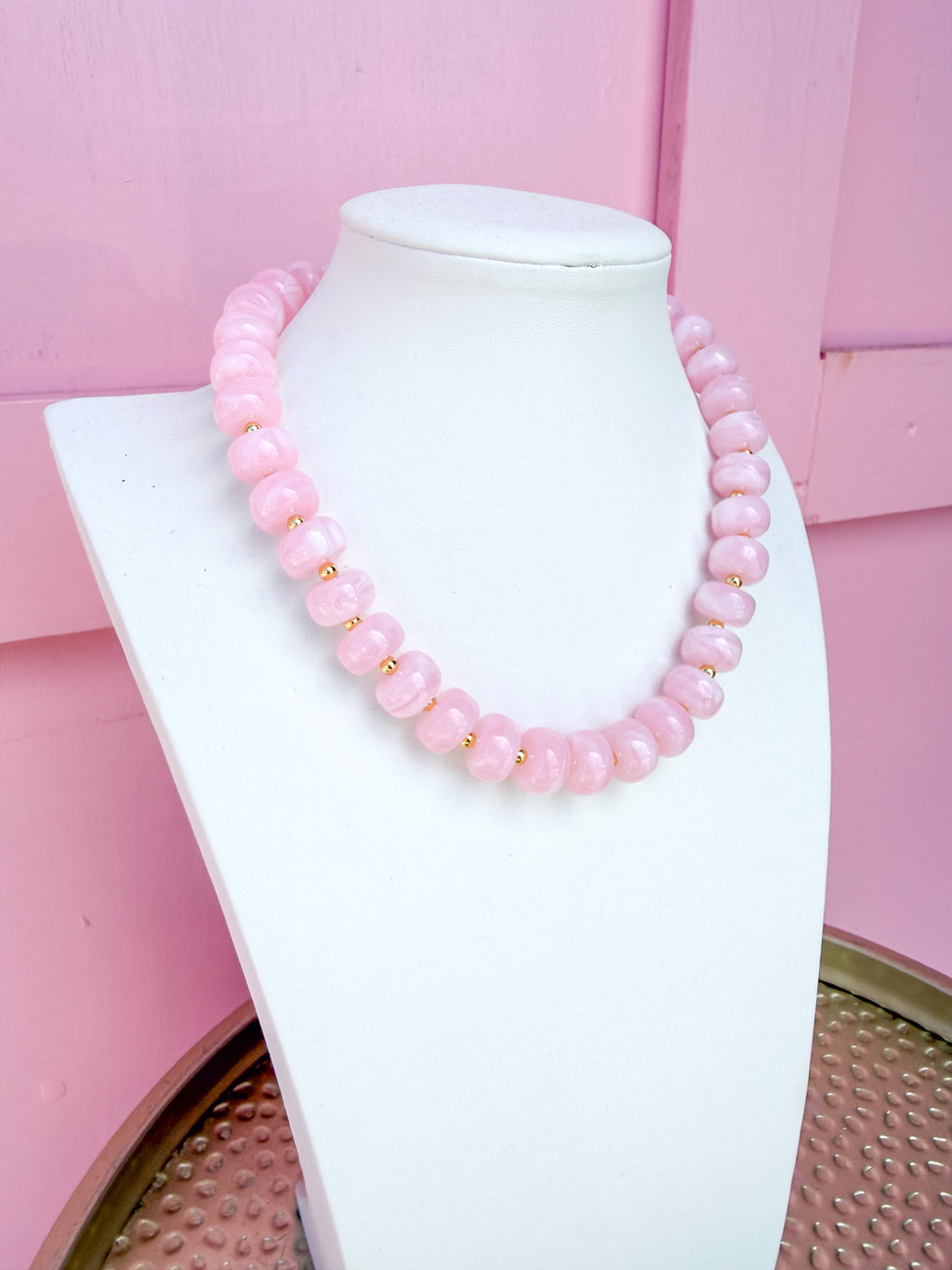 LOVE LEMON LANE | Classic Beaded Necklace - 15mm - Light Pink