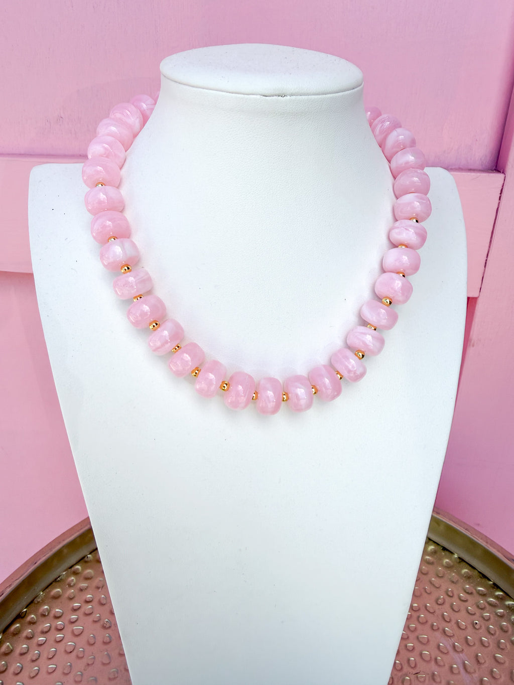 LOVE LEMON LANE | Classic Beaded Necklace - 15mm - Light Pink