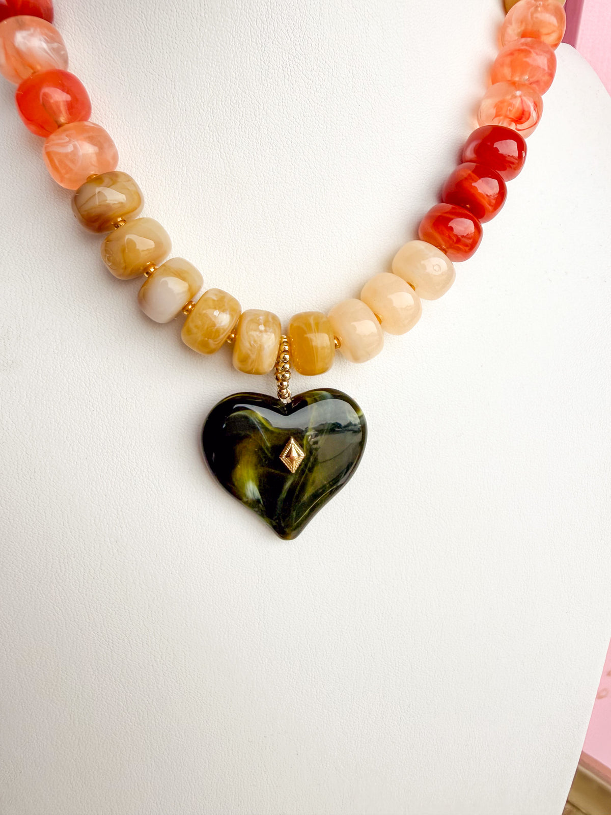 LOVE LEMON LANE | Classic Beaded Necklace With Heart Pendant