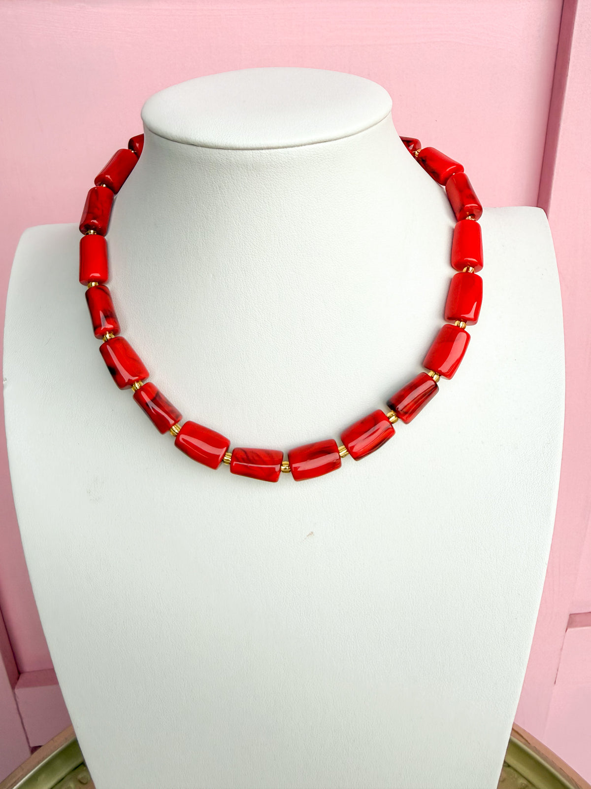 LOVE LEMON LANE | Marbled Cylinder Bead Necklace - Red