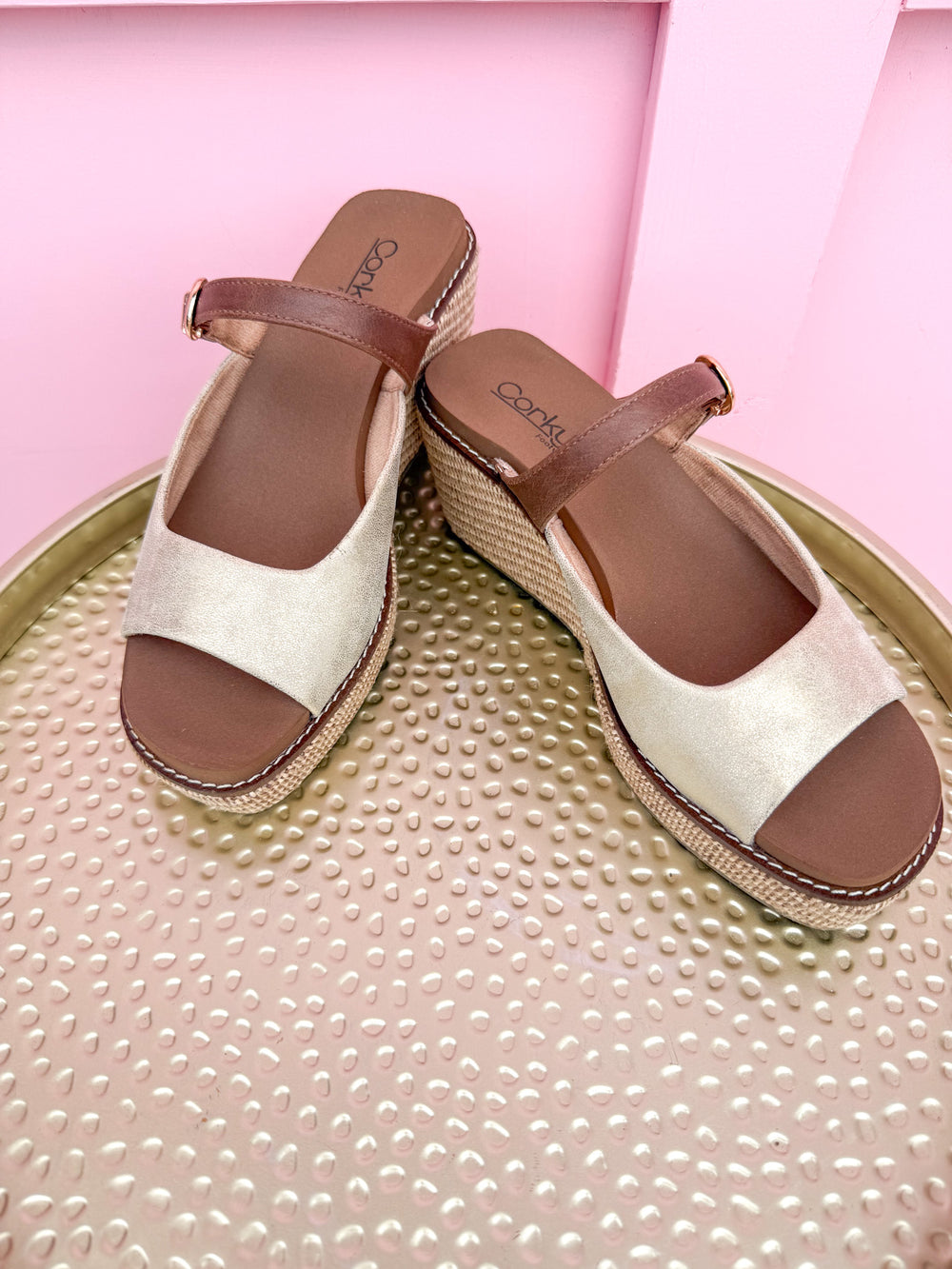 CORKYS| Treat Yourself Wedge - Gold Combo