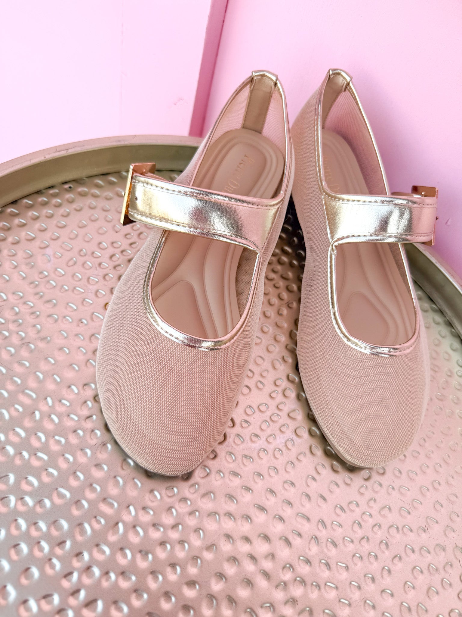 Trend Setter Flats - Gold