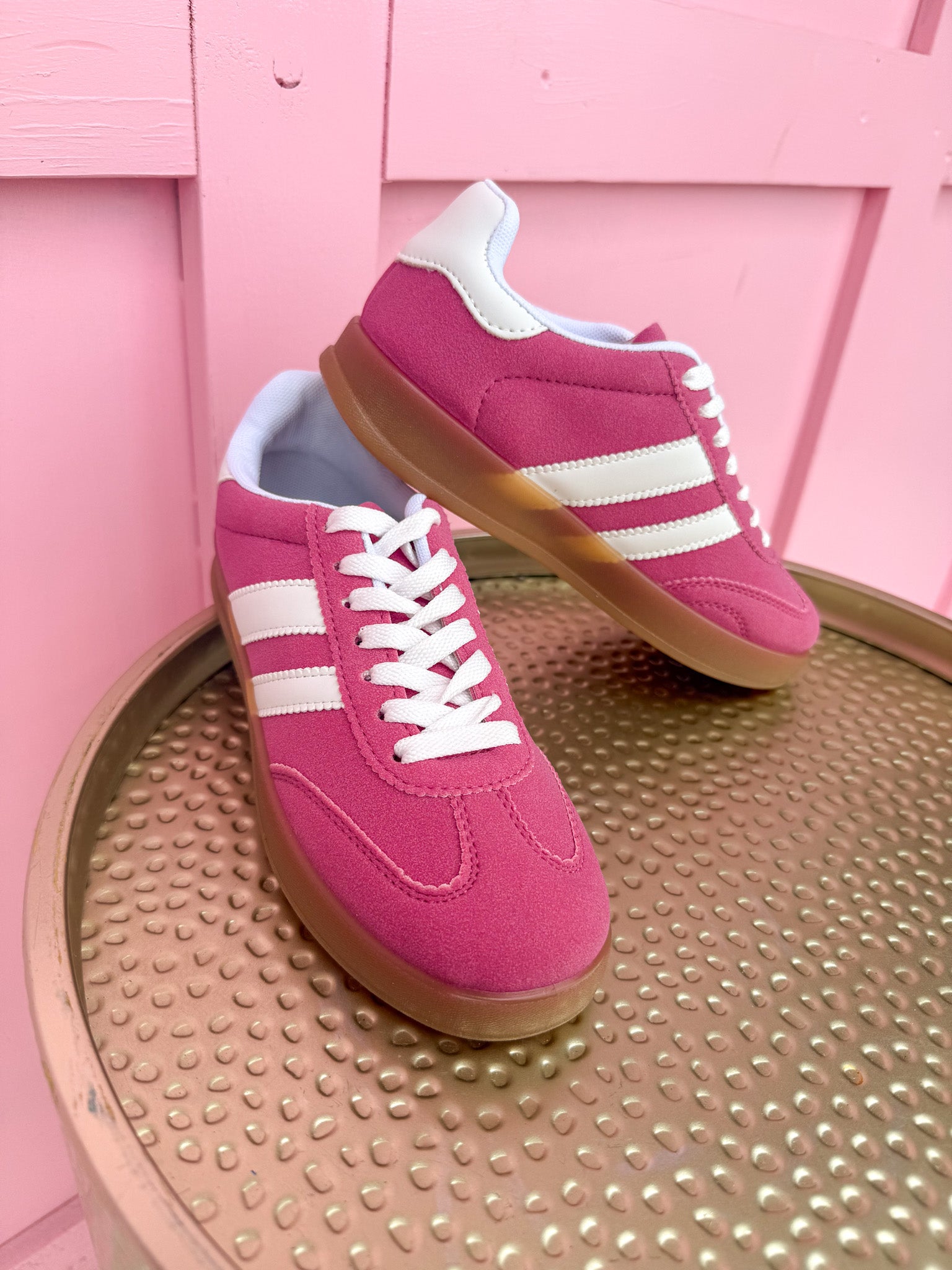 Cozy Crush Sneakers - Fuchsia