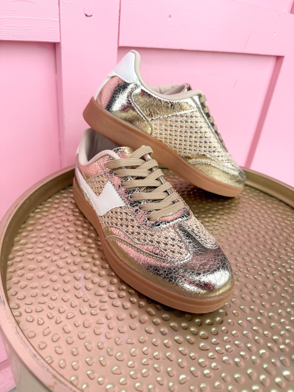 Making Waves Sneakers - Gold/White
