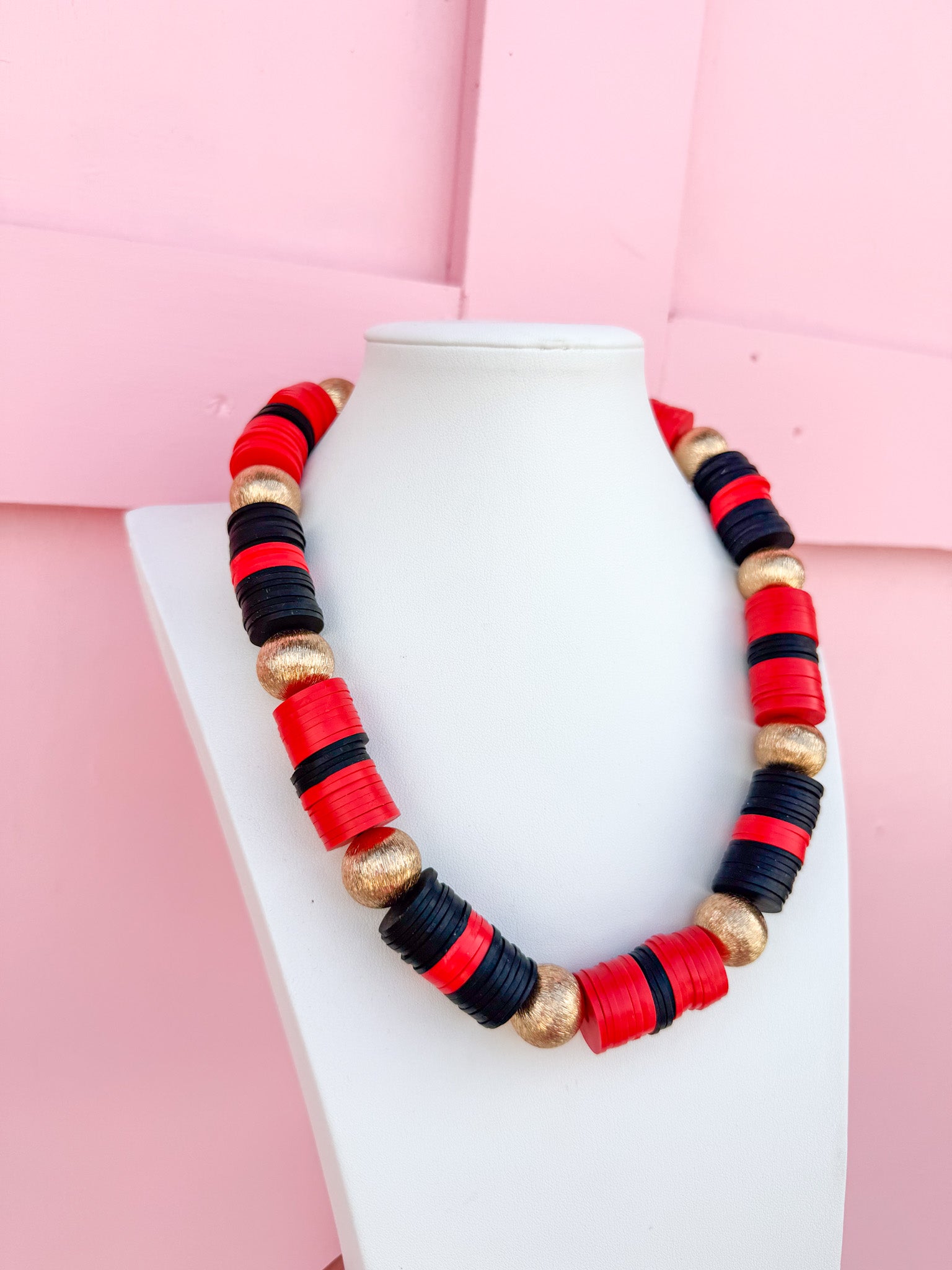 Classic Strand Necklace - Red/Black