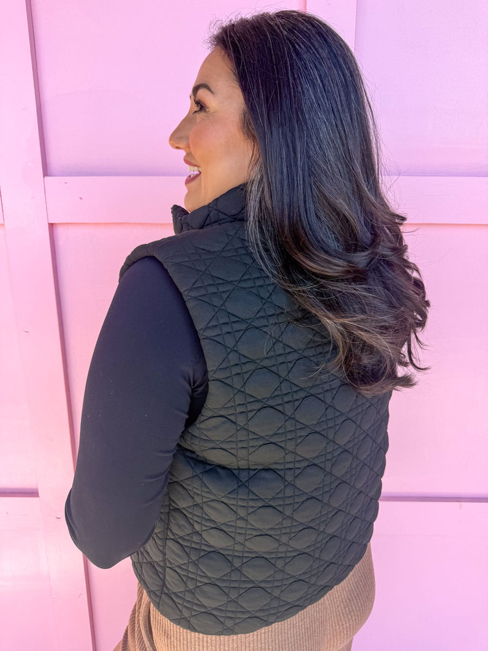 Pretty And Poised Vest - Black