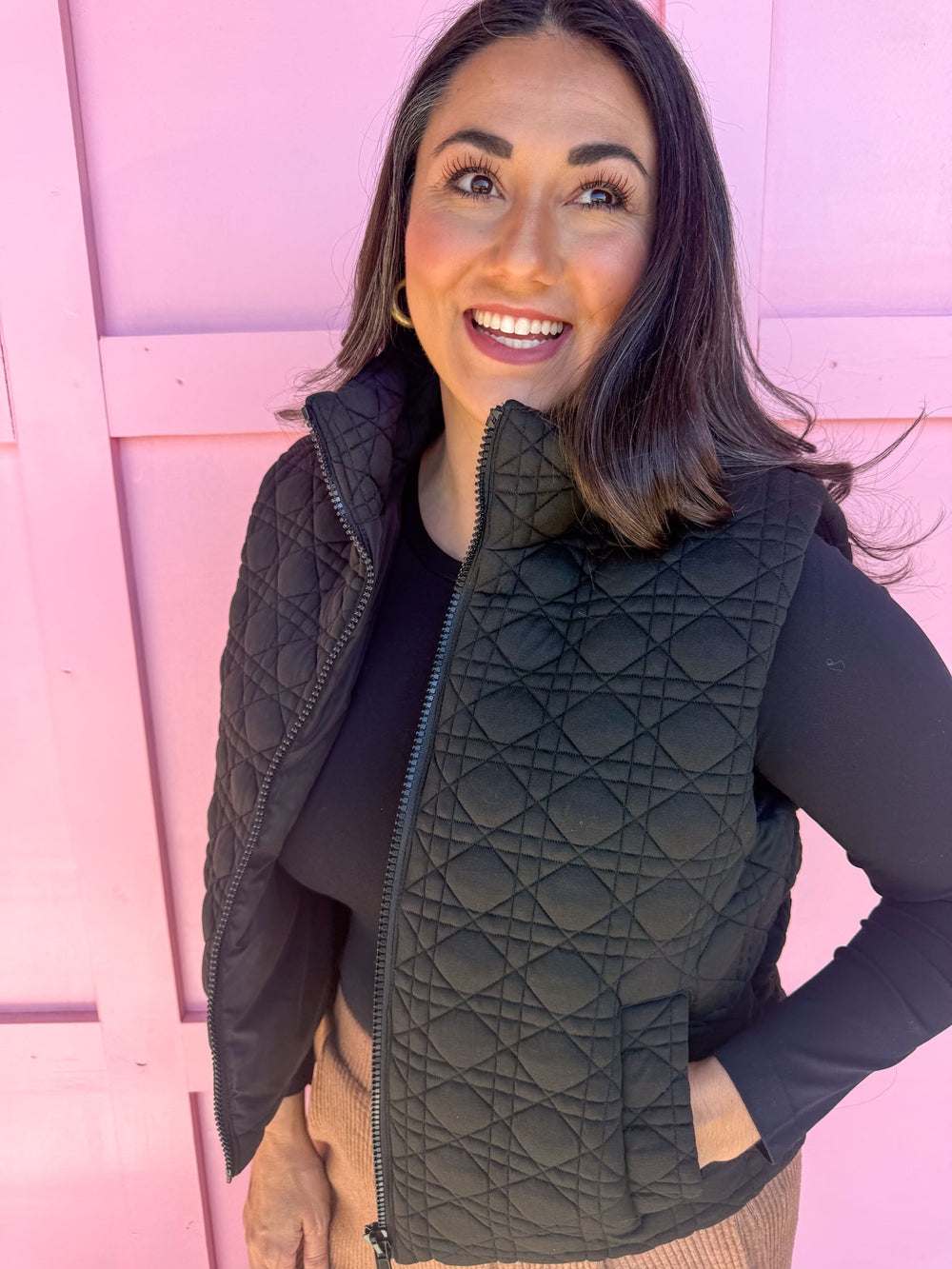 Pretty And Poised Vest - Black