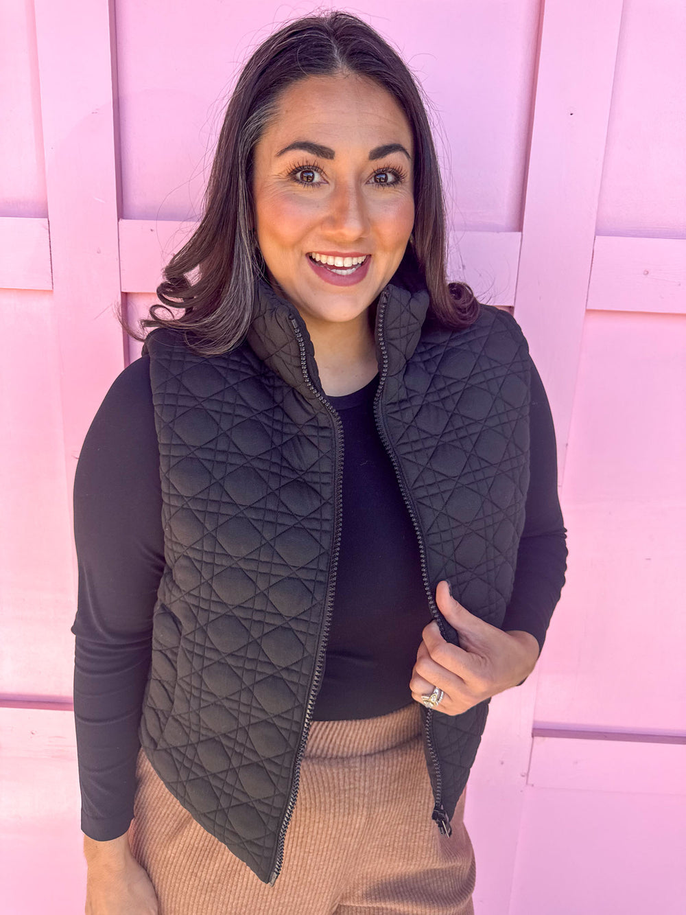 Pretty And Poised Vest - Black