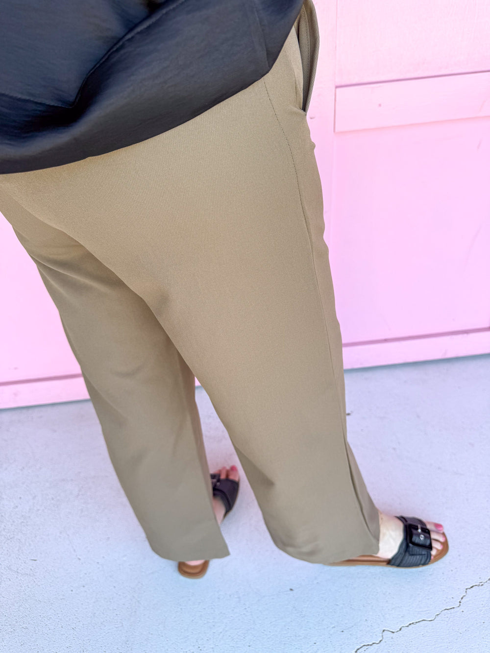 Own The Day Pants - Mocha