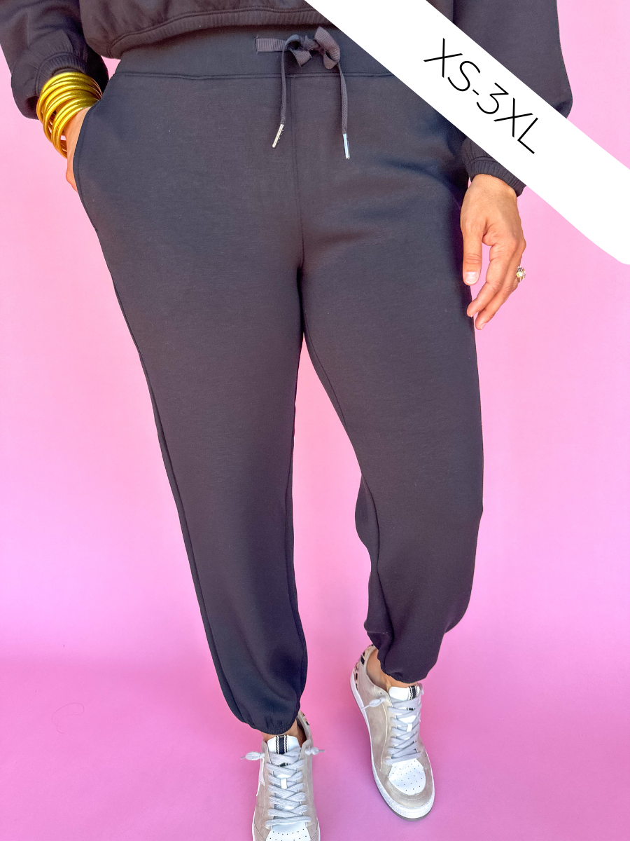 SPANX | AirEssentials Jogger Pant - Very Black