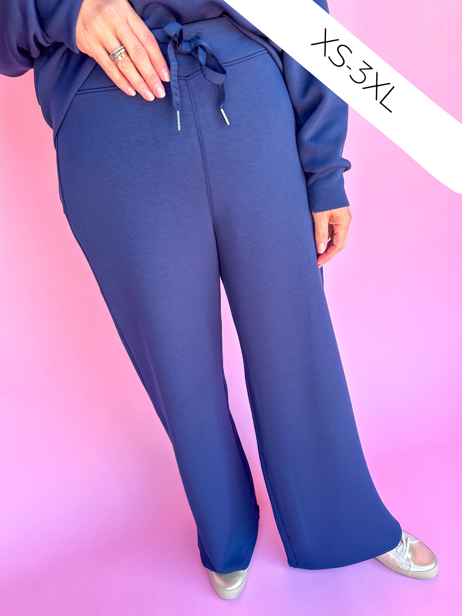 SPANX | AirEssentials Wide Leg Pant - Timeless Navy