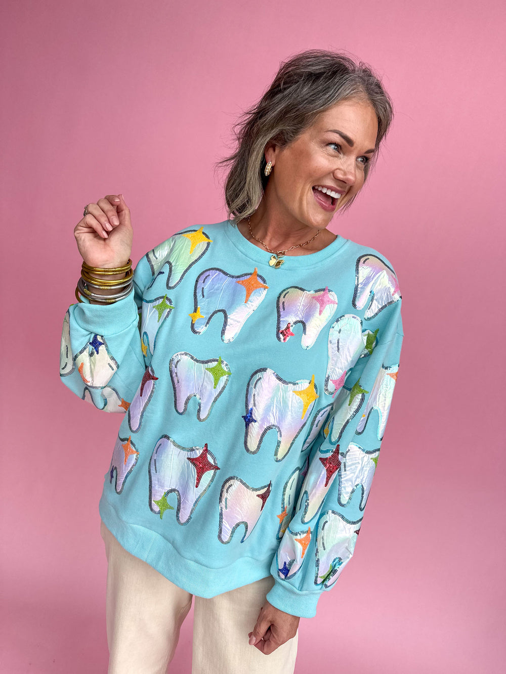 QUEEN OF SPARKLES | Mint Metallic Tooth Sparkle Sweatshirt