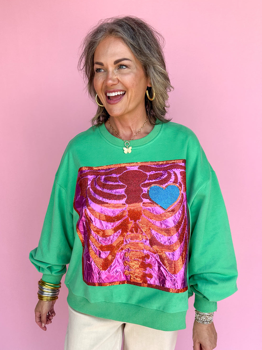 QUEEN OF SPARKLES | Green X Ray Heart Sweatshirt