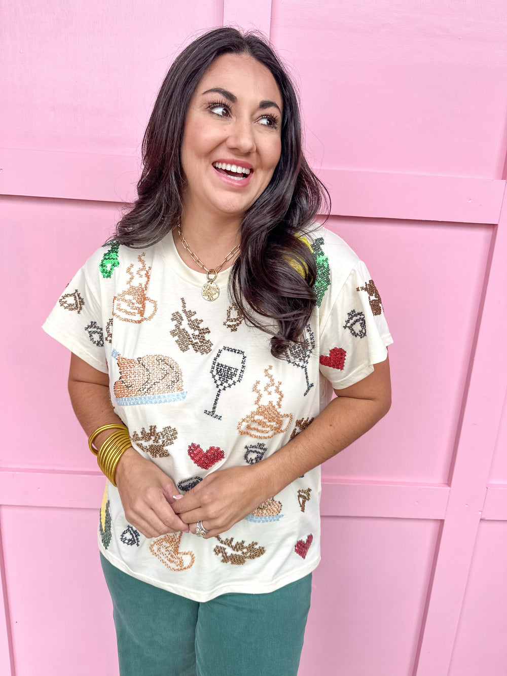 QUEEN OF SPARKLES | Beige Scattered Needlepoint Turkey Dinner Tee