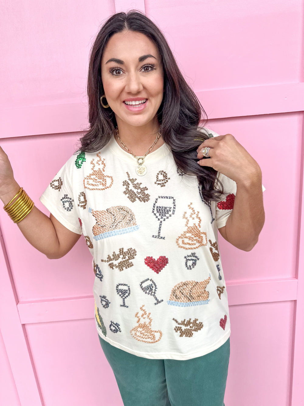 QUEEN OF SPARKLES | Beige Scattered Needlepoint Turkey Dinner Tee