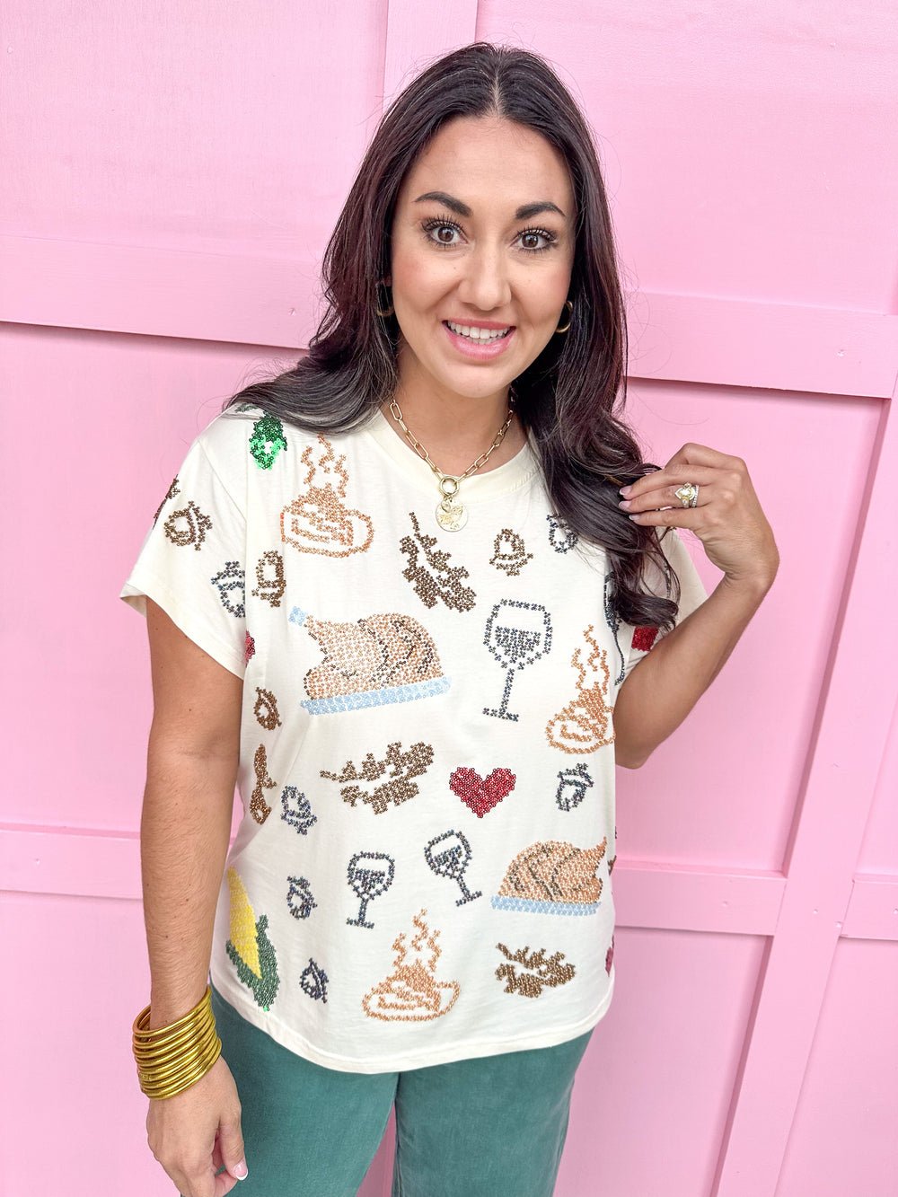 QUEEN OF SPARKLES | Beige Scattered Needlepoint Turkey Dinner Tee