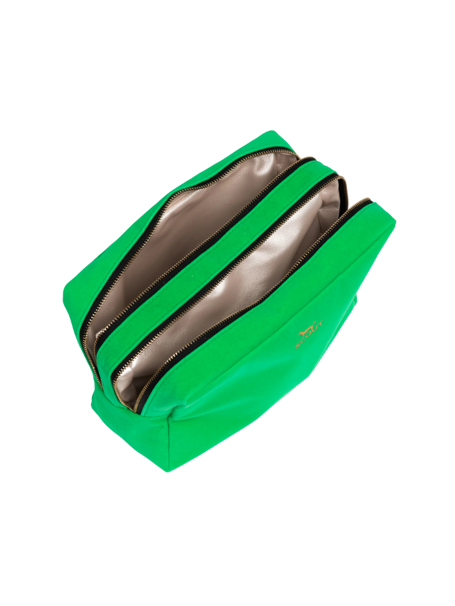 SCOUT | 2-Way Toiletry Bag - Green Velvet
