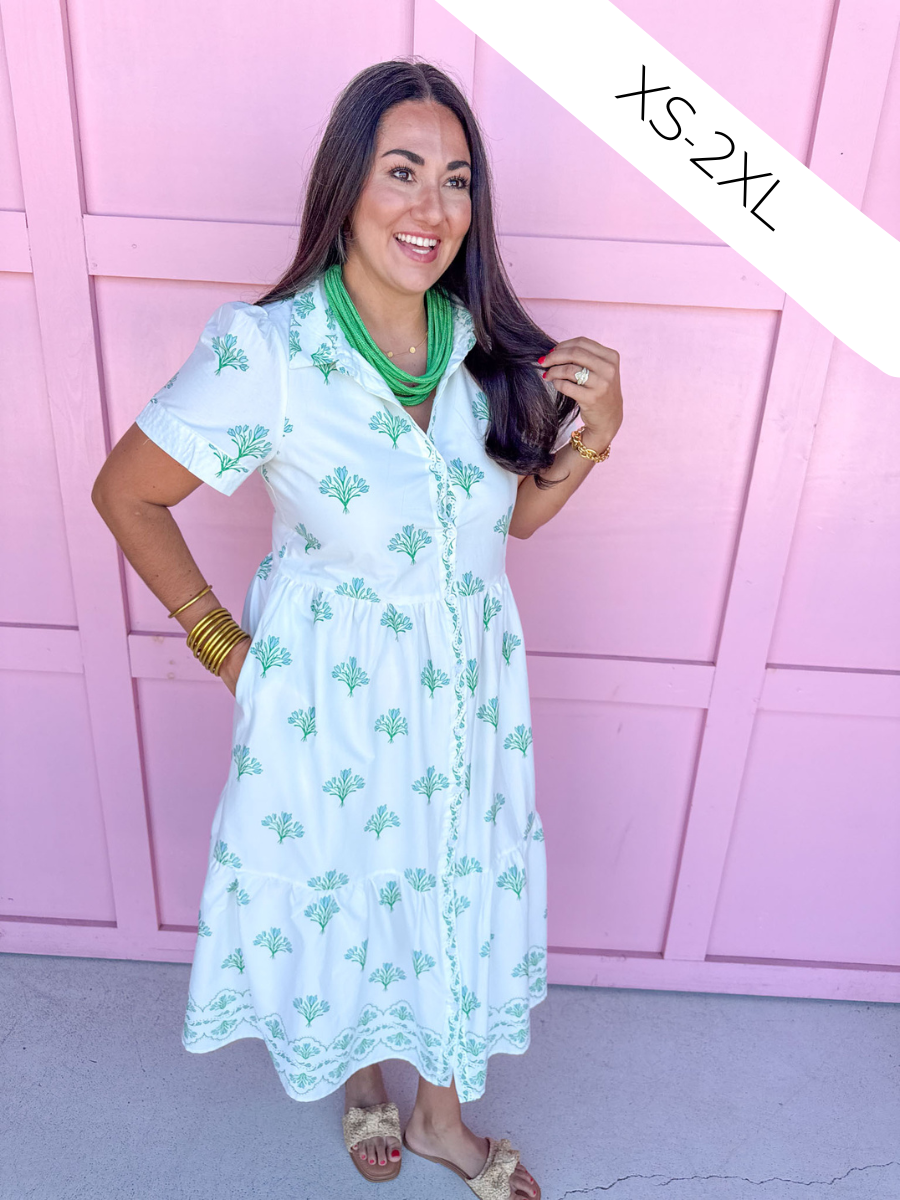 Collared Full Button Front Tiered Skirt Has Pockets Lined plus sized mary square white blue green floral womens boutique jincy's
