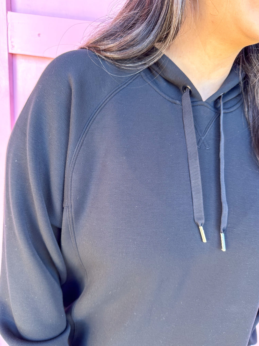 SPANX | AirEssentials Classic Hoodie - Very Black