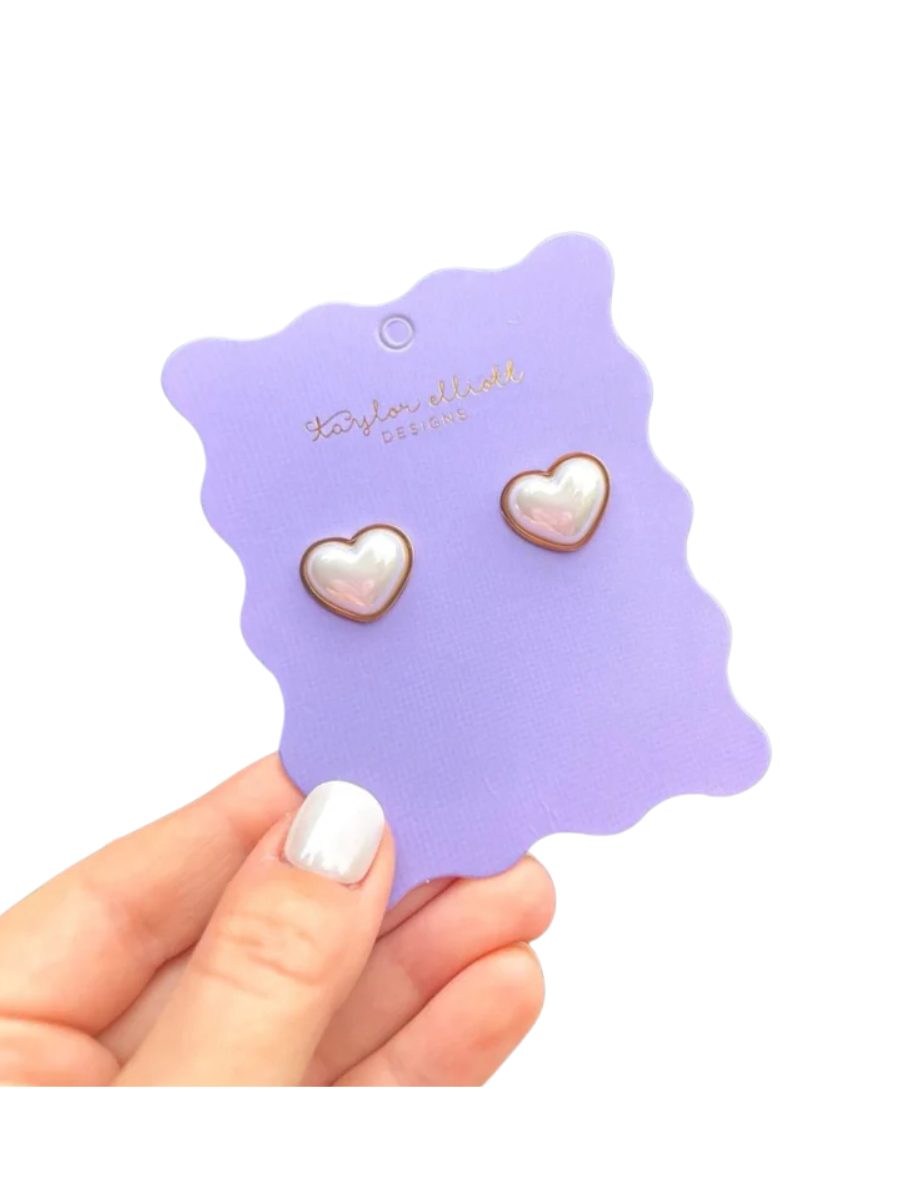 TAYLOR ELLIOTT DESIGNS | Meredith Pearl Heart Stud Earrings