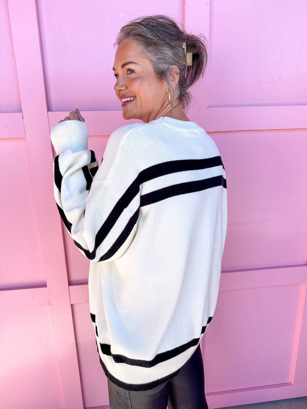 QUEEN OF SPARKLES | Licensed Stripe Georgia Bulldog Long Sleeve Top