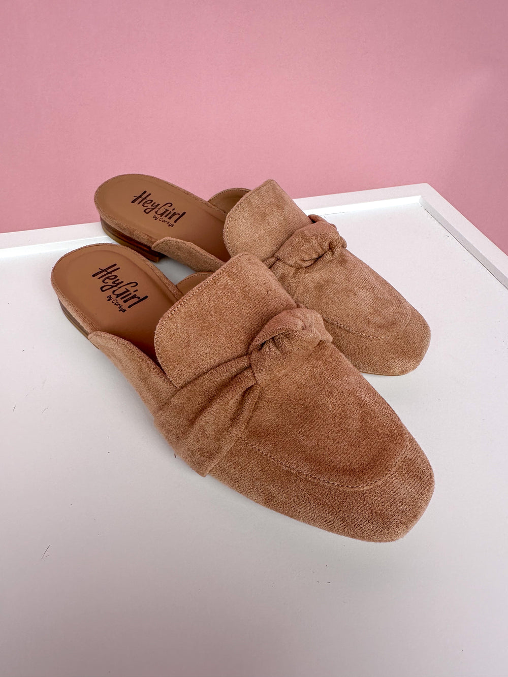 CORKYS | Clingy - Camel Faux Suede