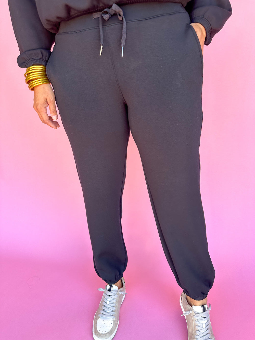 SPANX | AirEssentials Jogger Pant - Very Black