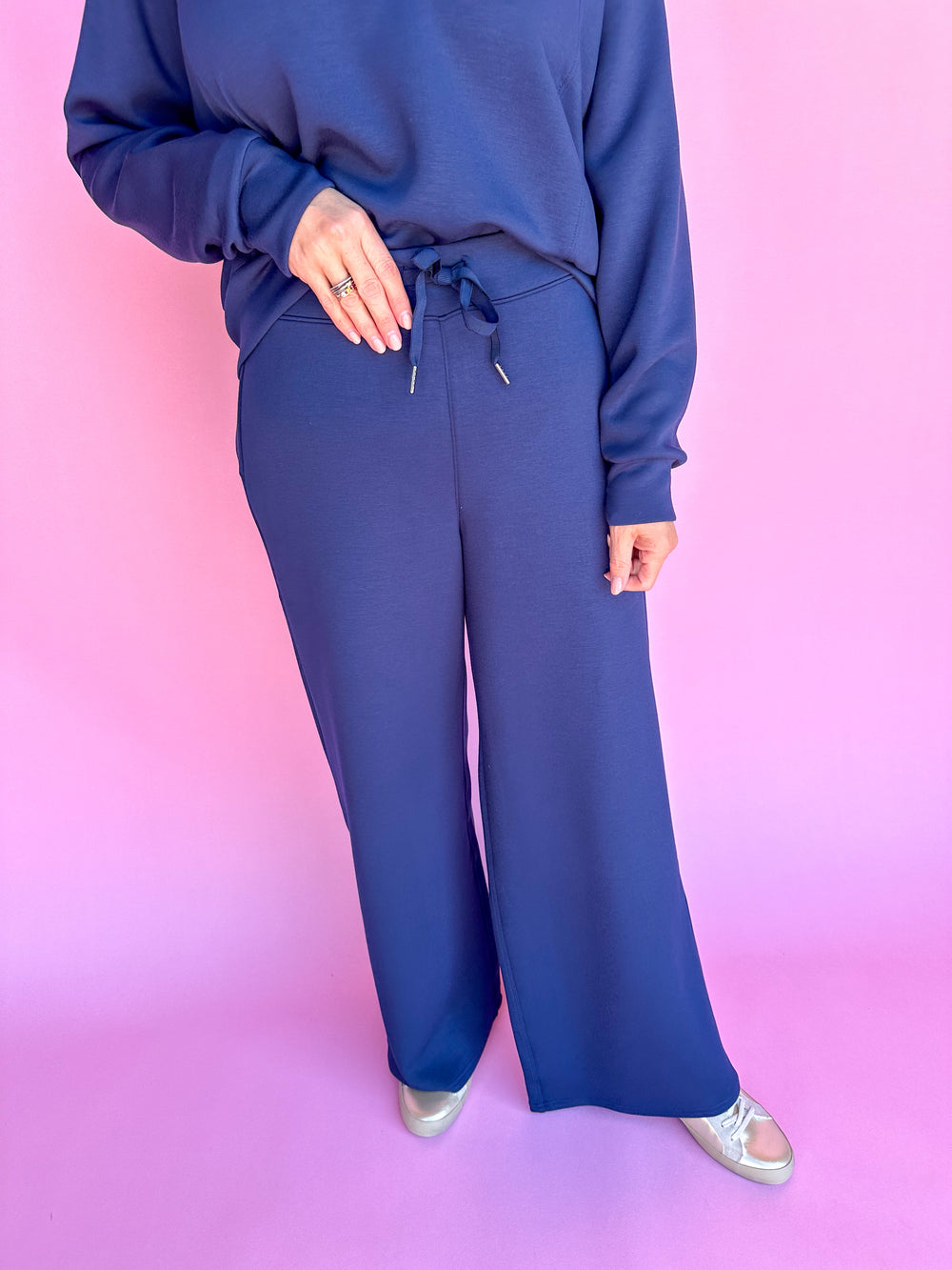 SPANX | AirEssentials Wide Leg Pant - Timeless Navy