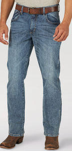 Wrangler Greeley Retro Relaxed Fit Bootcut Jean Medium Wash Men's Jeans Denim Jincy's Tripp